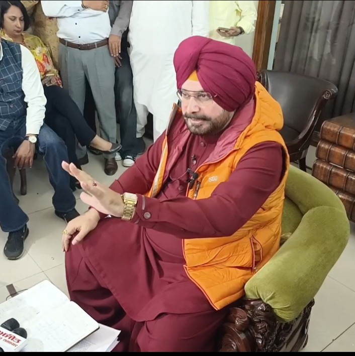 Corruption has taken place on a large scale under the new excise policy of the Delhi government: Navjot Sidhu